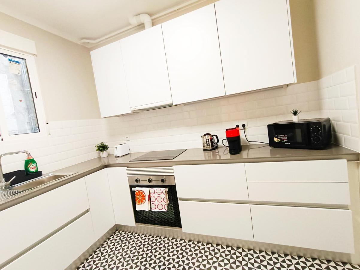 By Plaza Catalunya Rooms Barselona Dış mekan fotoğraf